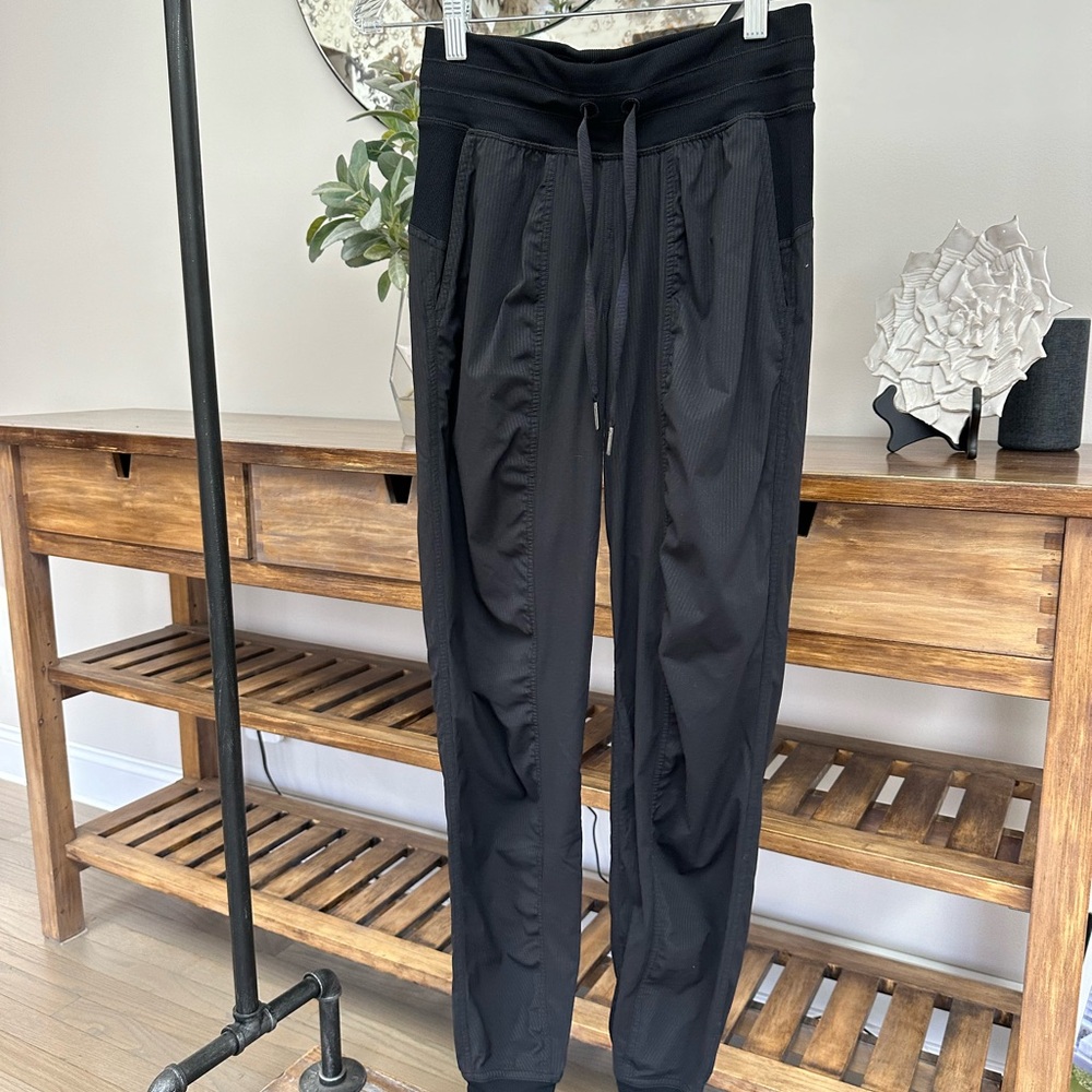 Lululemon Dance Studio Jogger